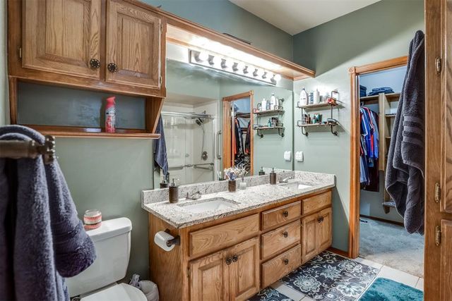 9925 Fox Fair Hollow, Midwest City, OK 73130