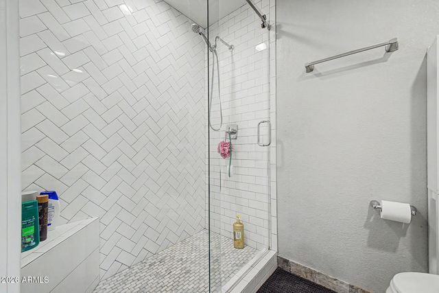 2357 W BETTY ELYSE Lane, Phoenix, AZ 85023