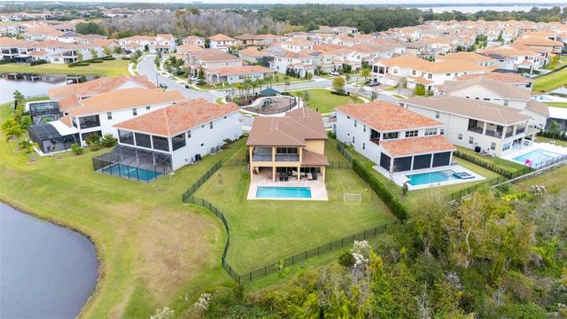 8112 CLEOBURY DRIVE, Orlando, FL 32832