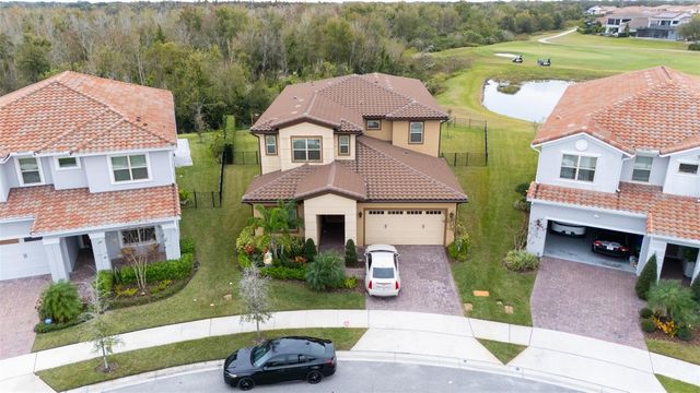 8112 CLEOBURY DRIVE, Orlando, FL 32832