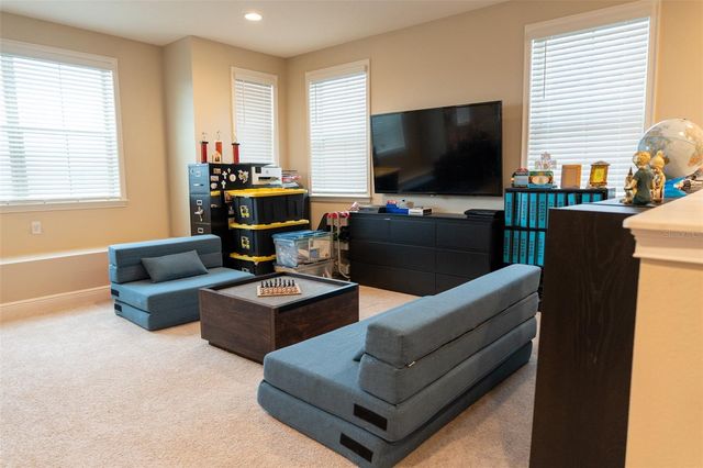 8112 CLEOBURY DRIVE, Orlando, FL 32832