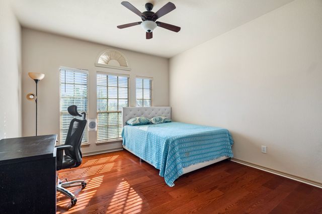 1620 Secretariat Lane, Irving, TX 75060