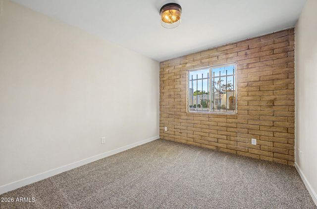 1709 W STELLA Lane, Phoenix, AZ 85015