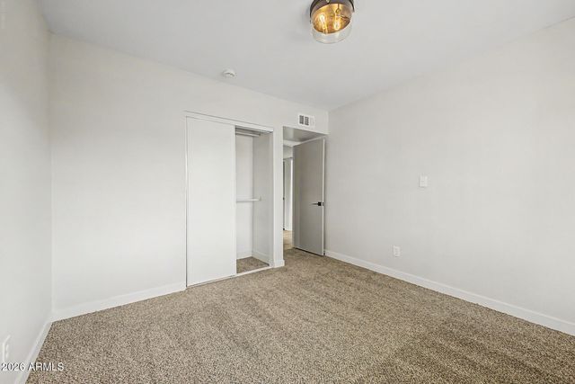 1709 W STELLA Lane, Phoenix, AZ 85015