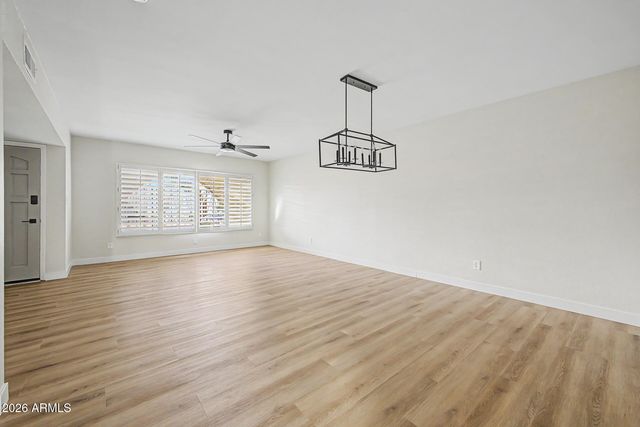 1709 W STELLA Lane, Phoenix, AZ 85015