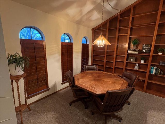 5917 Tiffany Circle, Oklahoma City, OK 73132