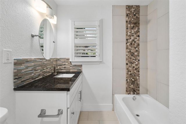 6414 Kenilworth DR, Austin, TX 78723