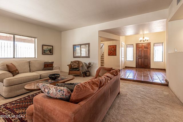 3352 N Riverbend Ci Circle N, Tucson, AZ 85750