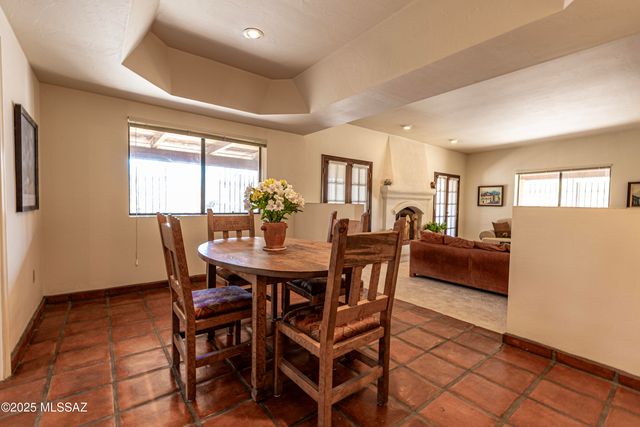 3352 N Riverbend Ci Circle N, Tucson, AZ 85750