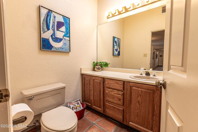 3352 N Riverbend Ci Circle N, Tucson, AZ 85750