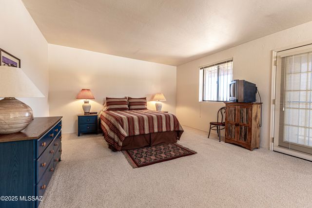 3352 N Riverbend Ci Circle N, Tucson, AZ 85750