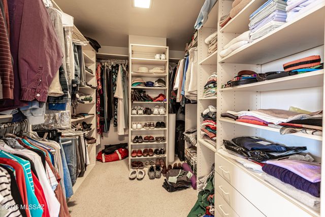 3352 N Riverbend Ci Circle N, Tucson, AZ 85750