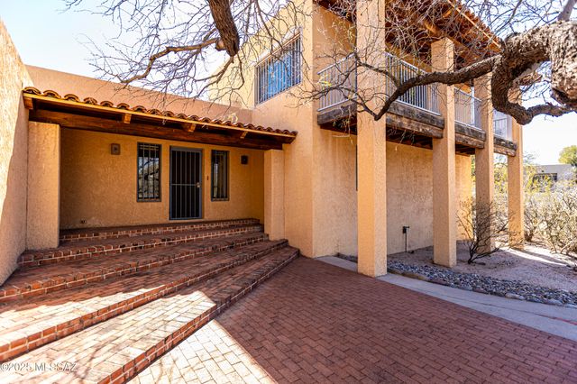 3352 N Riverbend Ci Circle N, Tucson, AZ 85750