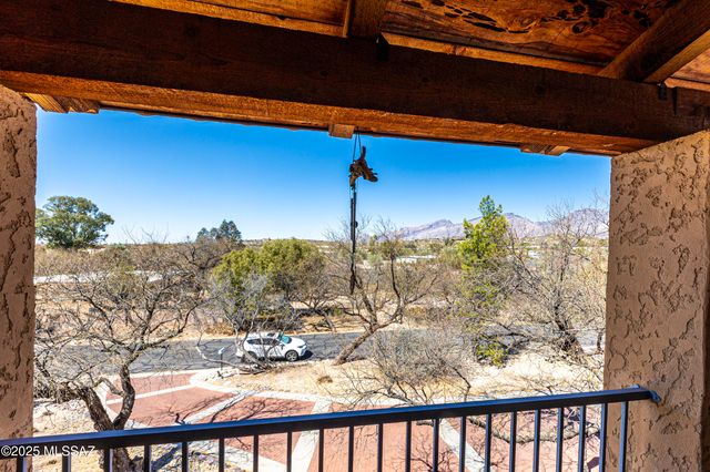 3352 N Riverbend Ci Circle N, Tucson, AZ 85750