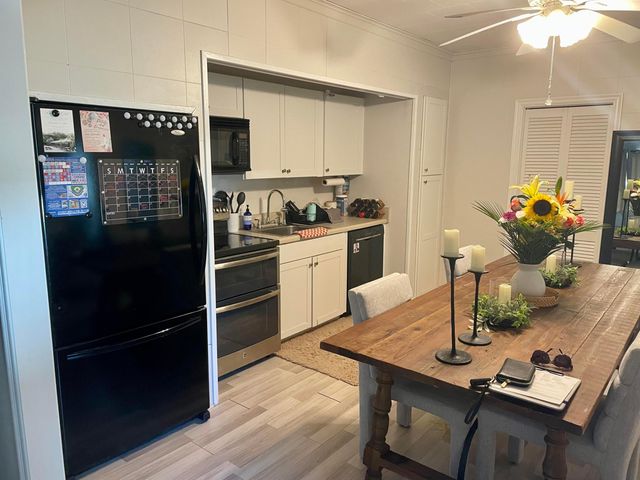 2023 S SUZANNE Circle 2, North Palm Beach, FL 33408