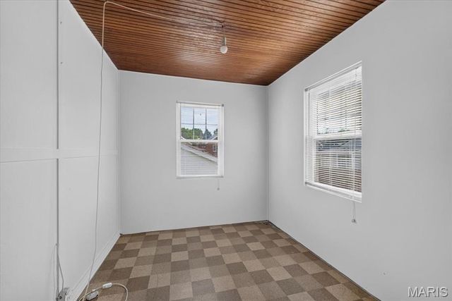 4327 Tyrolean Avenue, St Louis, MO 63116