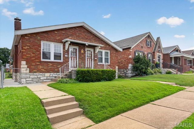 4327 Tyrolean Avenue, St Louis, MO 63116