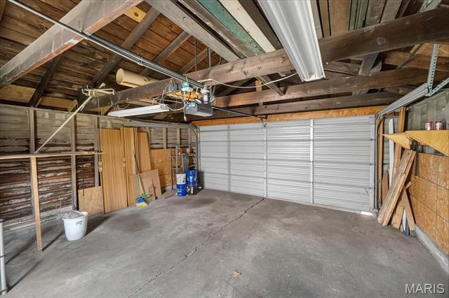 4327 Tyrolean Avenue, St Louis, MO 63116