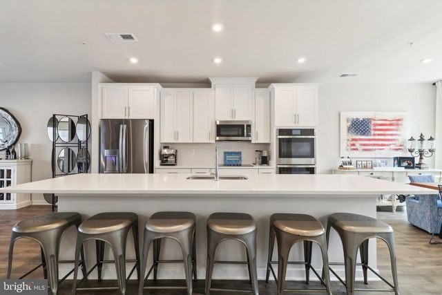 44501 WOLFHOUND SQ, Ashburn, VA 20147