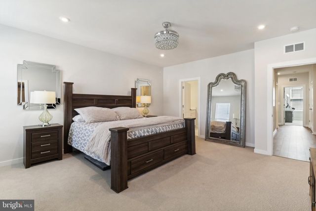 44501 WOLFHOUND SQ, Ashburn, VA 20147