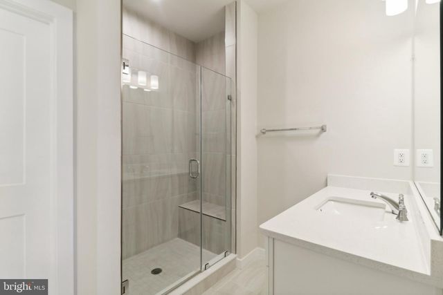 44501 WOLFHOUND SQ, Ashburn, VA 20147