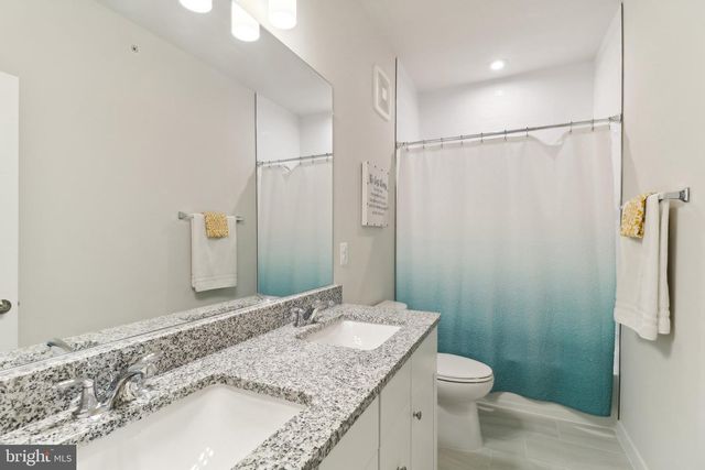 44501 WOLFHOUND SQ, Ashburn, VA 20147