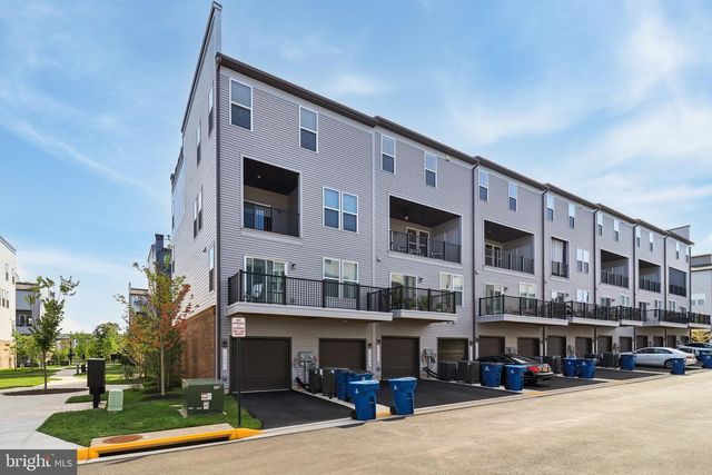 44501 WOLFHOUND SQ, Ashburn, VA 20147