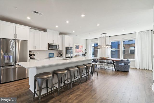 44501 WOLFHOUND SQ, Ashburn, VA 20147