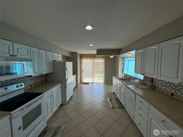 1513 Ironwood Street, Oroville, WA 98844