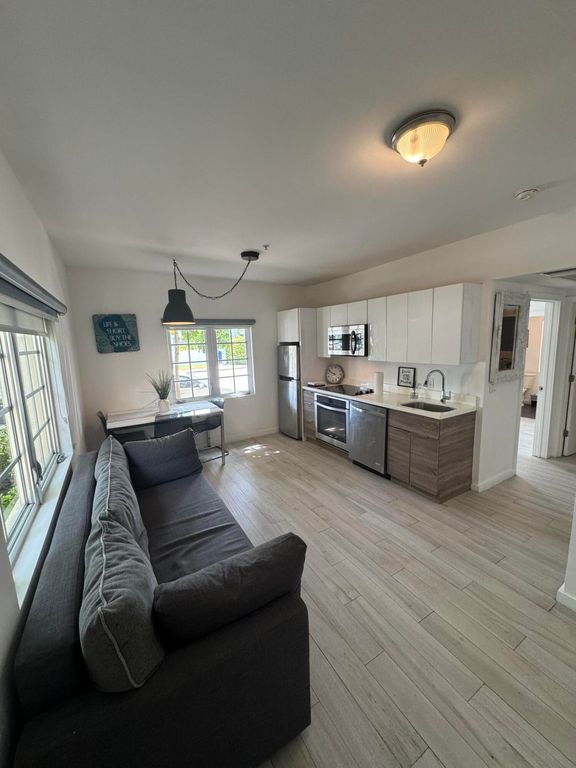 1450 MERIDIAN Avenue 101, Miami Beach, FL 33139