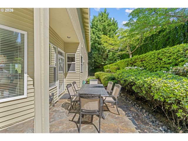 1616 Nw FOLEY Ct, Portland, OR 97229