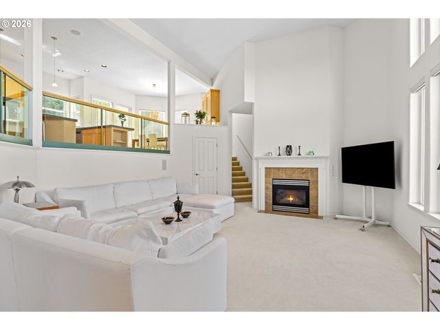 1616 Nw FOLEY Ct, Portland, OR 97229