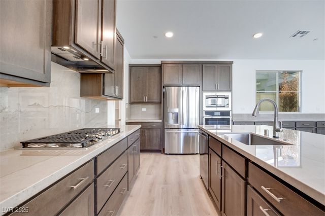 1031 Soaring Sage Avenue, Las Vegas, NV 89138