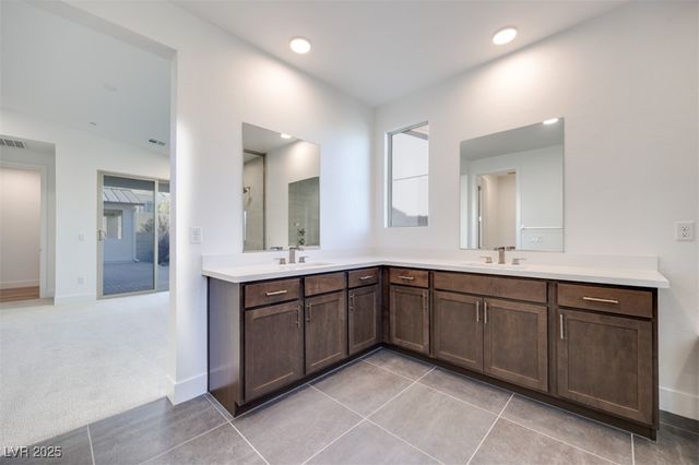 1031 Soaring Sage Avenue, Las Vegas, NV 89138