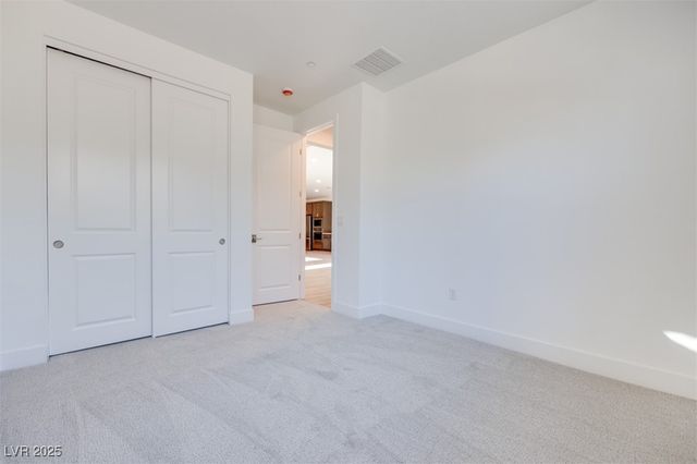 1031 Soaring Sage Avenue, Las Vegas, NV 89138