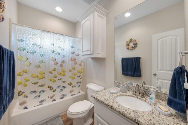 4304 Bolivar Circle, Port Bolivar, TX 77650