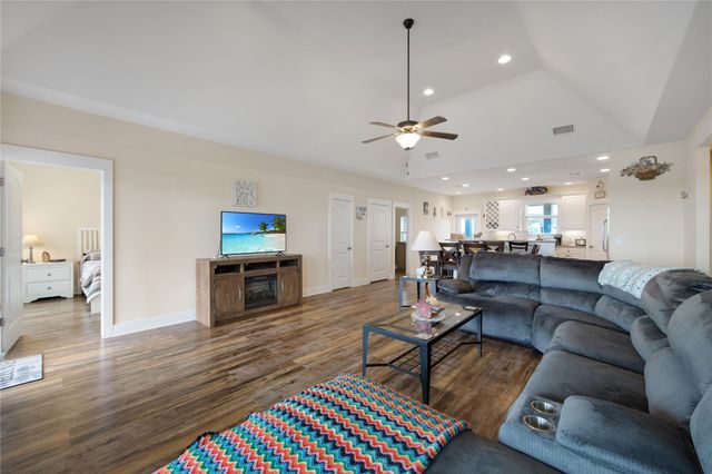 4304 Bolivar Circle, Port Bolivar, TX 77650