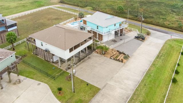 4304 Bolivar Circle, Port Bolivar, TX 77650