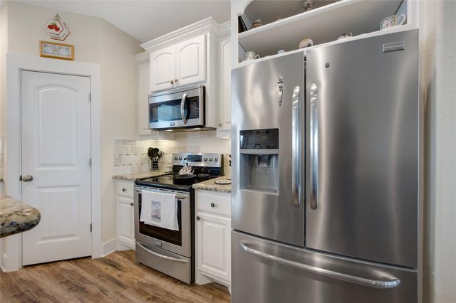 4304 Bolivar Circle, Port Bolivar, TX 77650