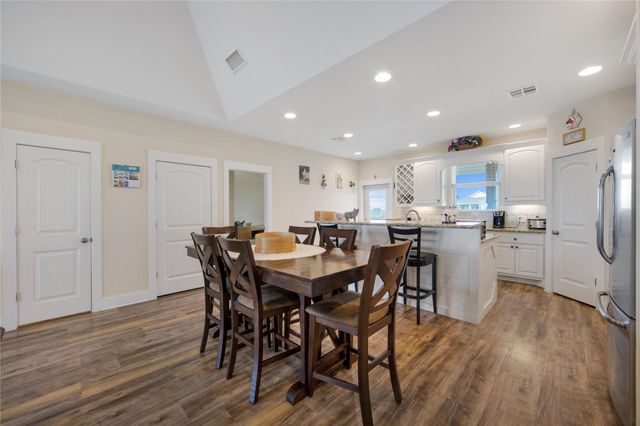 4304 Bolivar Circle, Port Bolivar, TX 77650