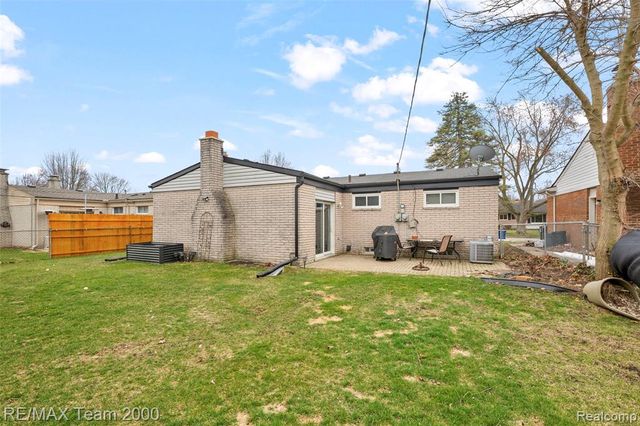 39784 Hillary Drive, Canton, MI 48187