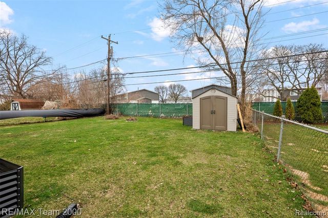 39784 Hillary Drive, Canton, MI 48187