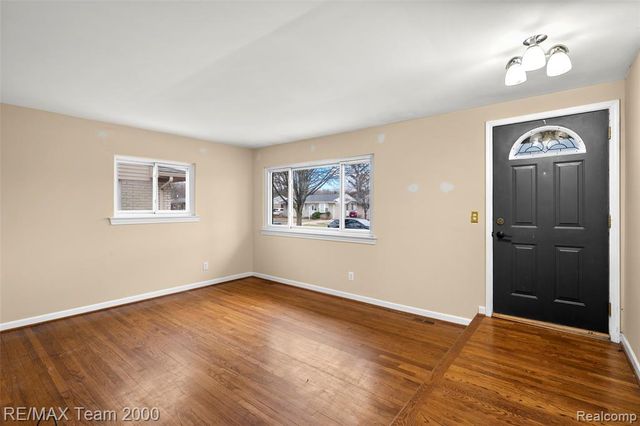 39784 Hillary Drive, Canton, MI 48187