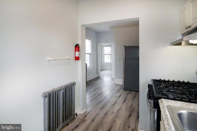 428 SUMMIT AVE, Westville, NJ 08093