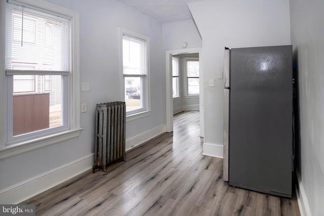 428 SUMMIT AVE, Westville, NJ 08093