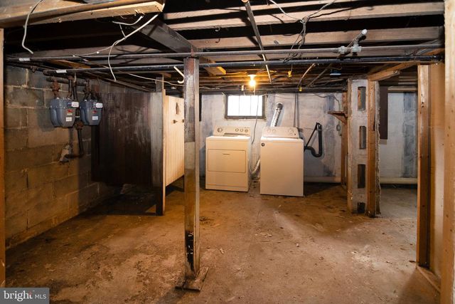 428 SUMMIT AVE, Westville, NJ 08093