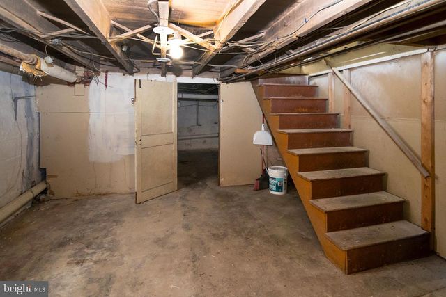 428 SUMMIT AVE, Westville, NJ 08093