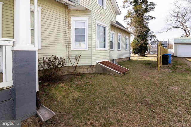 428 SUMMIT AVE, Westville, NJ 08093