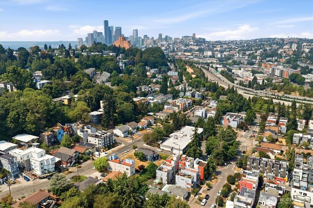 1753 18th Avenue S, Seattle, WA 98144