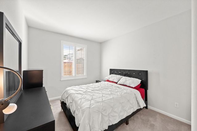 949 Courtyards Loop, Lincoln, CA 95648